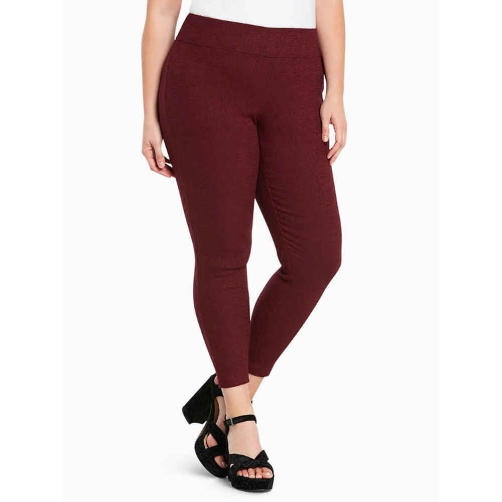 TORRID Pixie Ponte Leggings PullOn Textured Pants Burgundy Brocade Plus Size 4X